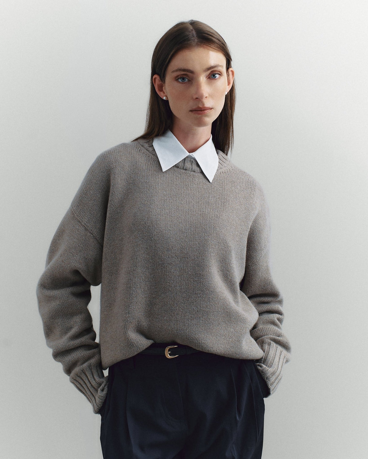 Corte Crewneck, Taupe - Casa Nodale