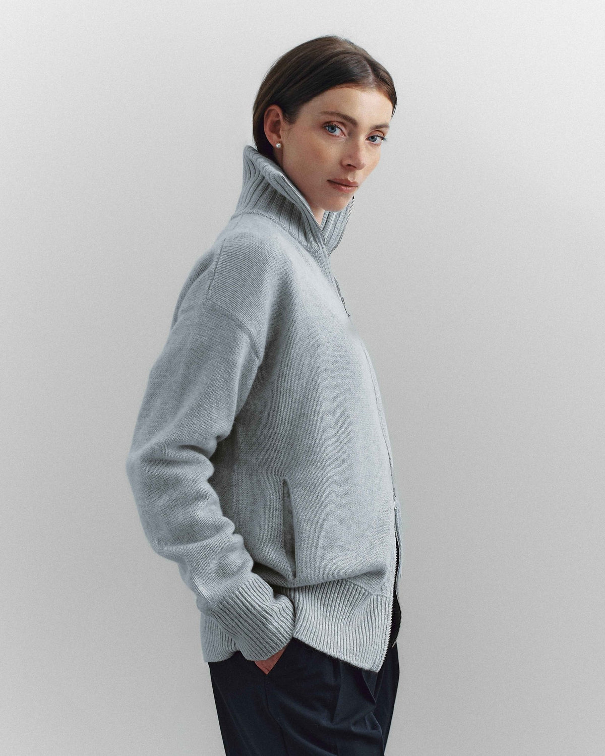 Portico Cardigan, Light Grey - Casa Nodale