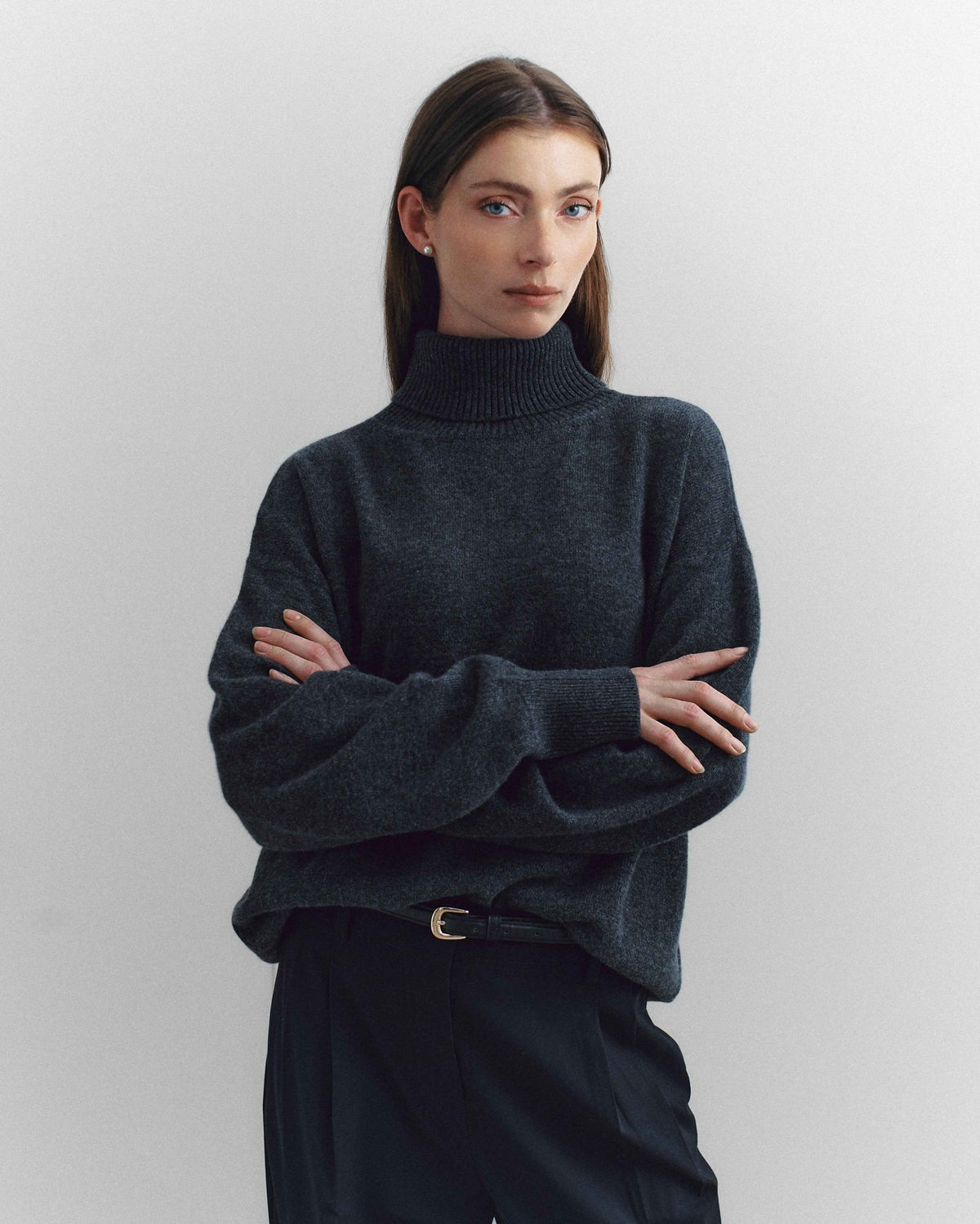 Volta Turtleneck, Charcoal - Casa Nodale