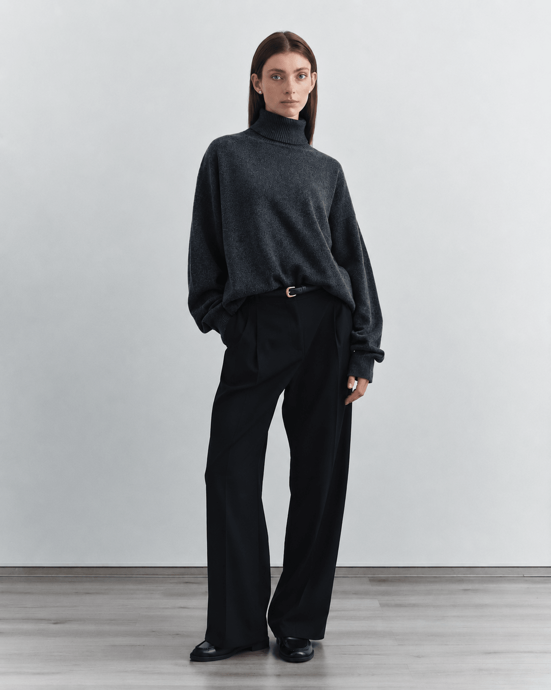 Volta Turtleneck, Charcoal - Casa Nodale