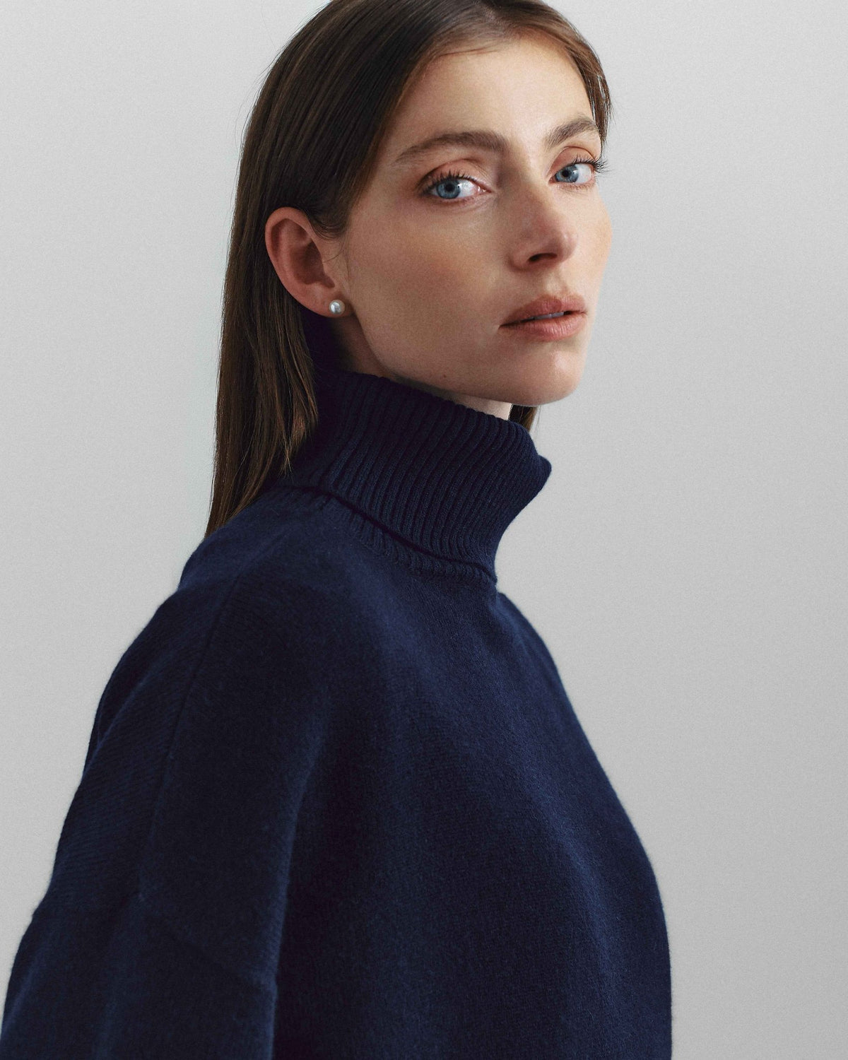 Volta Turtleneck, Navy - Casa Nodale